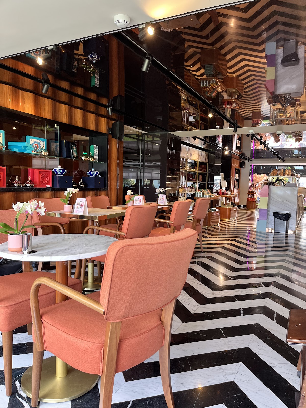 Divan Pastanesi Bebek