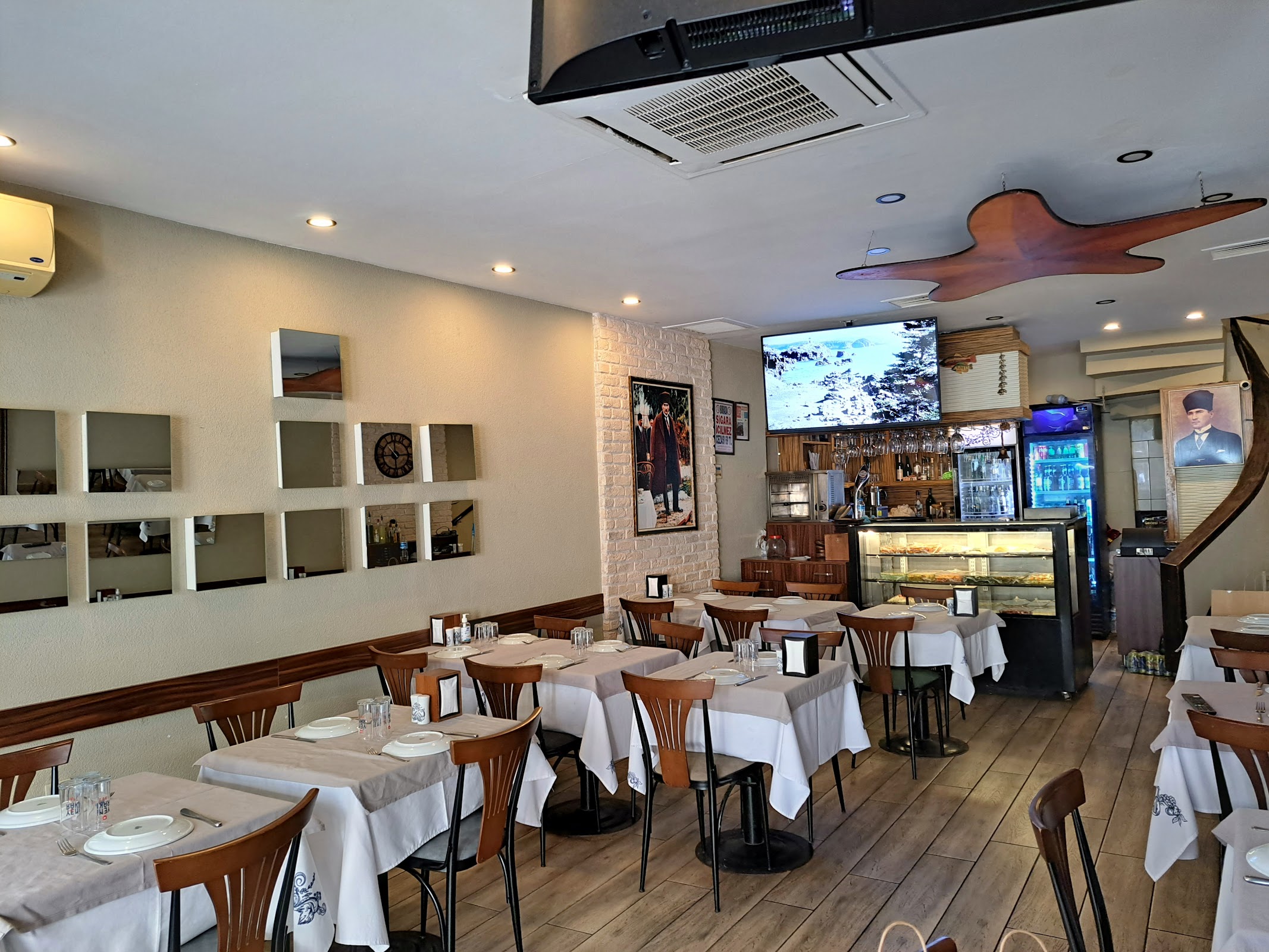 DENİZ YILDIZI RESTAURANT