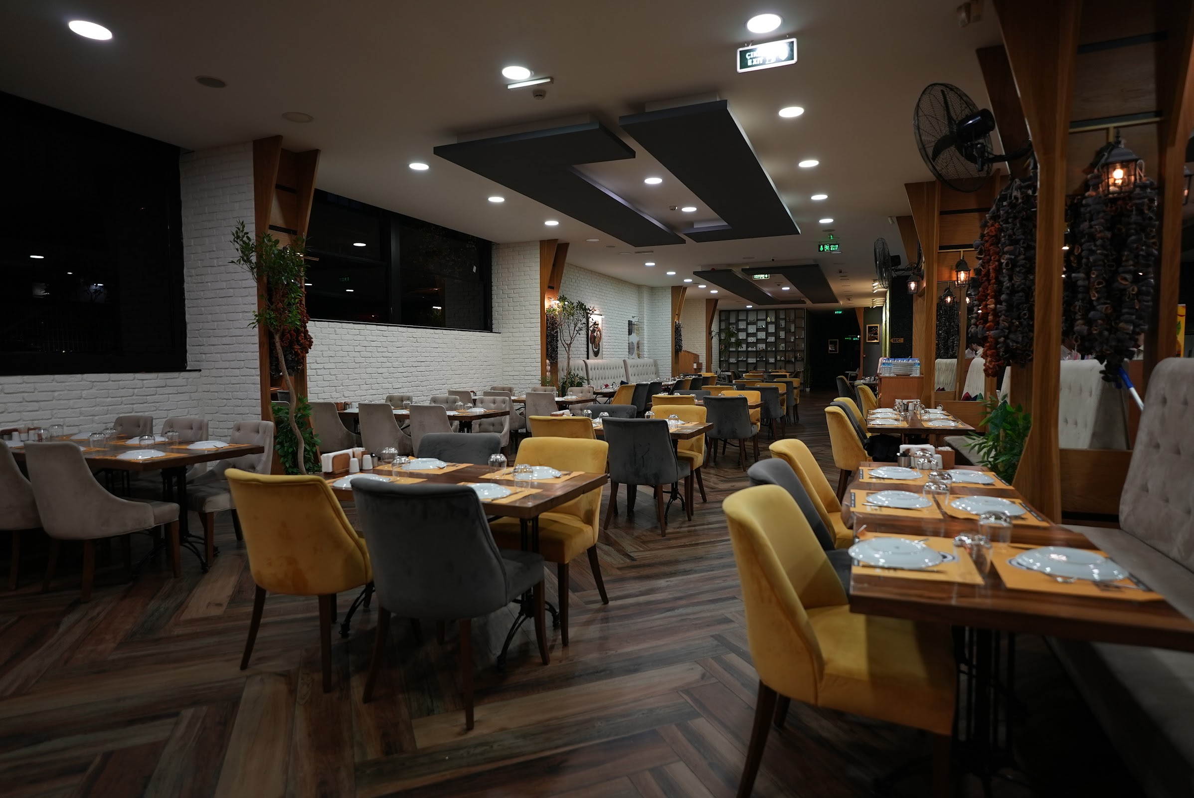 Karacabey Kebap Künefe / Maltepe